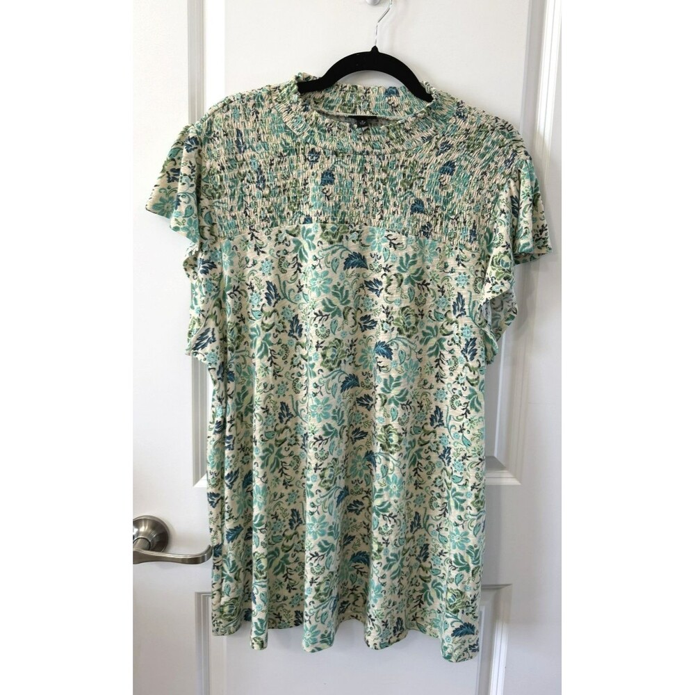 Torrid Smocked Top Green Floral Print Mock Neck Cap Sleeve Tunic Stretch sz 2